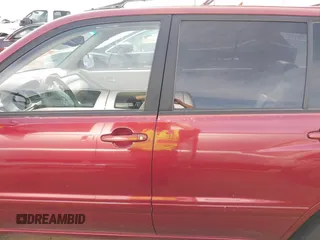 2006 Toyota Highlander w/3rd Row z VIN JTEEP21A760146307, wystawiony jako IAAI lot #42362983 z przebiegiem 135 526 mil mil oraz . Historia ofert i sprzedaży dostępna na DreamBid. Obrazek 14.