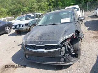 2020 Kia Forte LXS z VIN 3KPF24AD4LE171018, wystawiony jako IAAI lot #42130798 z przebiegiem 206 004 mil mil oraz . Historia ofert i sprzedaży dostępna na DreamBid. Obrazek 11.