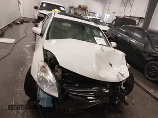 2012 Nissan Altima S z VIN 1N4AL2AP0CN443099, wystawiony jako IAAI lot #42192900 z przebiegiem 86 830 mil mil oraz . Historia ofert i sprzedaży dostępna na DreamBid. Obrazek 11.
