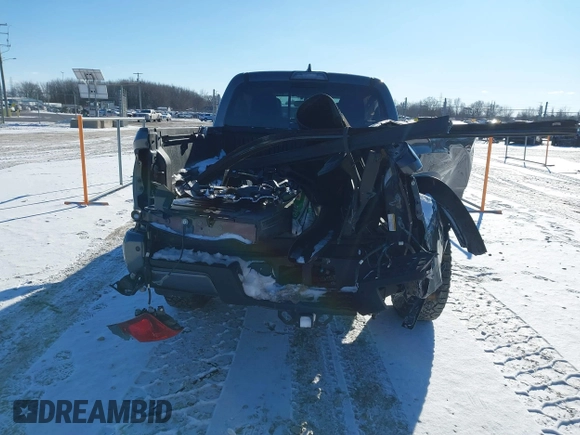 2017 Toyota Tacoma SR5 with VIN 3TMDZ5BN1HM021199, listed as a IAAI auction lot 41387400 with 93,392 mi miles. Bid and sale history available at carsss.com. Image 15.