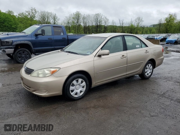 2002 Toyota Camry LE z VIN 4T1BE32K42U623283, wystawiony jako Copart lot #55631065 z przebiegiem 96 830 mil mil oraz Szkoda całkowita • Salvage title. Historia ofert i sprzedaży dostępna na DreamBid. Obrazek 1.
