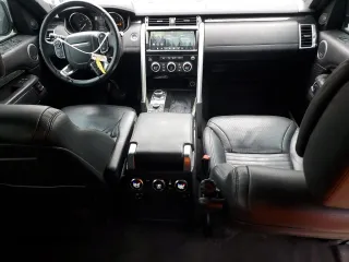 2017 Land Rover Discovery HSE Luxury with VIN SALRHBBV6HA025441, listed as a Copart auction lot 52100395 with 91,179 mi miles and Salvage Title. Bid and sale history available at carsss.com. Image 8.