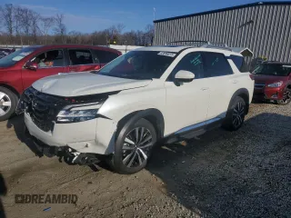 2024 Nissan Pathfinder Platinum z VIN 5N1DR3DK2RC270990, wystawiony jako Copart lot #42696615 z przebiegiem 5 662 mil mil oraz Szkoda całkowita • Salvage title. Historia ofert i sprzedaży dostępna na DreamBid. Obrazek 1.