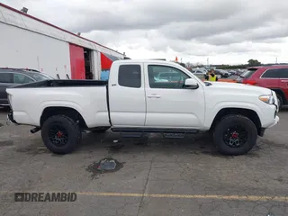 2022 Toyota Tacoma SR with VIN 3TYSX5EN1NT010664, listed as a IAAI auction lot 41642295 with 29,848 mi miles and . Bid and sale history available at DreamBid. Image 14.
