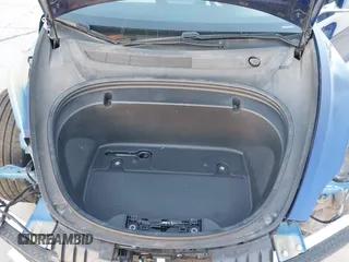 2020 Tesla Model 3 Performance z VIN 5YJ3E1EC7LF641918, wystawiony jako IAAI lot #41984261 z przebiegiem 50 202 mil mil oraz . Historia ofert i sprzedaży dostępna na DreamBid. Obrazek 10.