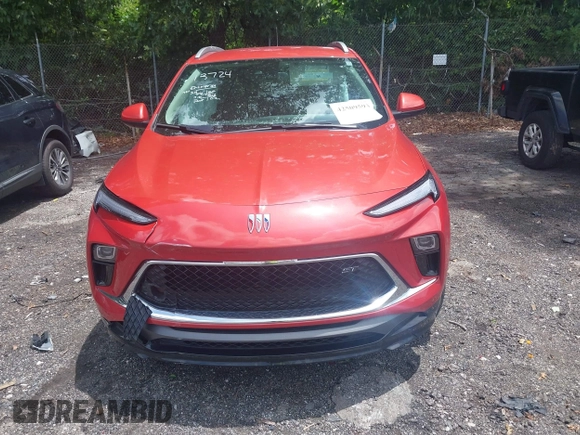 2024 Buick Encore GX Sport Touring z VIN KL4AMESL6RB105988, wystawiony jako IAAI lot #42509593 z przebiegiem 34 229 mil mil oraz . Historia ofert i sprzedaży dostępna na DreamBid. Obrazek 12.