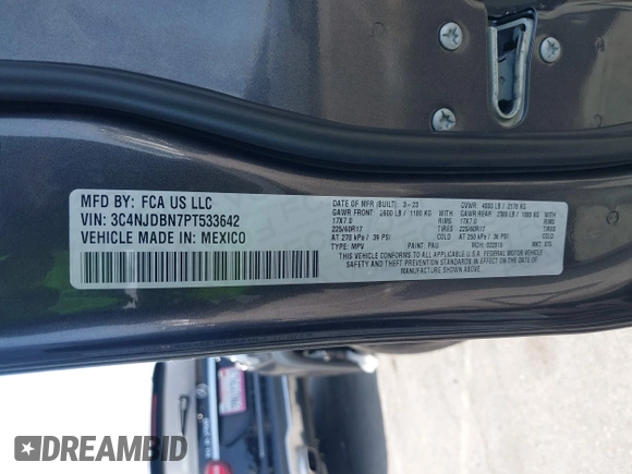 2023 Jeep Compass Latitude z VIN 3C4NJDBN7PT533642, wystawiony jako IAAI lot #42473847 z przebiegiem 34 589 mil mil oraz . Historia ofert i sprzedaży dostępna na DreamBid. Obrazek 9.