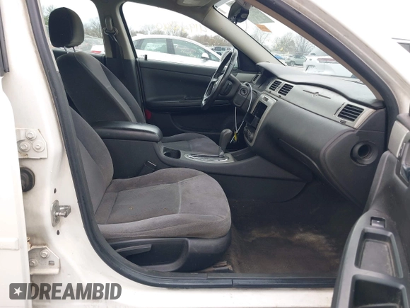 2006 Chevrolet Impala LT 3.9L with VIN 2G1WC581869141899, listed as a IAAI auction lot 41955140 with 221,372 mi miles and . Bid and sale history available at DreamBid. Image 5.