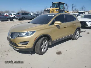 2015 Lincoln MKC with VIN 5LMCJ2A9XFUJ03424, listed as a Copart auction lot 48756615 with 77,255 mi miles and Salvage Title. Bid and sale history available at carsss.com. Image 1.