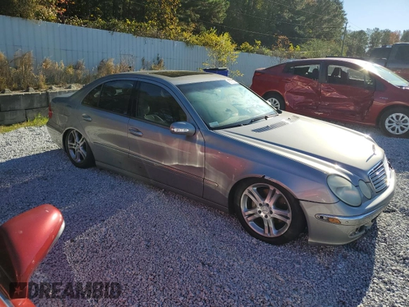 2004 Mercedes-Benz E-Class 5.0L with VIN WDBUF70J44A406041, listed as a Copart auction lot 80153574 with 0 mi miles and Salvage Title. Bid and sale history available at carsss.com. Image 4.