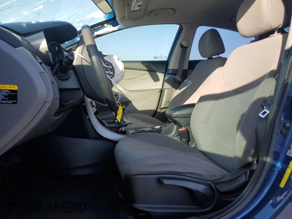 2015 Hyundai Elantra SE z VIN 5NPDH4AE3FH583168, wystawiony jako Copart lot #57910345 z przebiegiem 110 291 mil mil oraz Szkody całkowita. Historia ofert i sprzedaży dostępna na DreamBid. Obrazek 7.