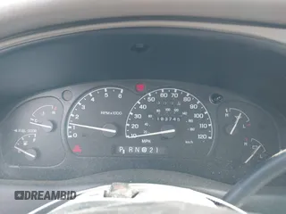 1999 Ford Explorer XLT z VIN 1FMZU32E9XZB70428, wystawiony jako IAAI lot #42697066 z przebiegiem 183 745 mil mil oraz . Historia ofert i sprzedaży dostępna na DreamBid. Obrazek 7.
