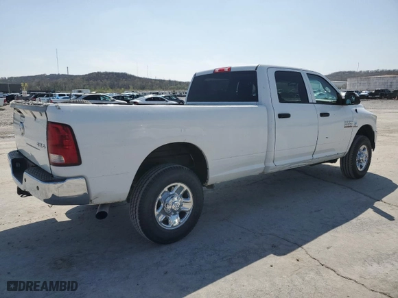 2018 Ram 2500 Tradesman with VIN 3C6UR5HL4JG347483, listed as a Copart auction lot 51301245 with 219,190 mi miles and Clean Title. Bid and sale history available at carsss.com. Image 3.