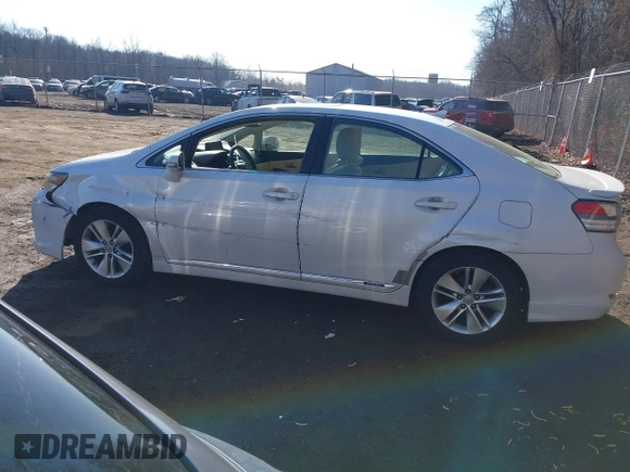 2010 Lexus HS 250h with VIN JTHBB1BA9A2022730, listed as a IAAI auction lot 41659847 with 118,985 mi miles and . Bid and sale history available at DreamBid. Image 14.