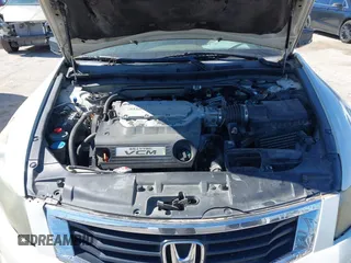 2008 Honda Accord EX-L z VIN 1HGCP36848A083642, wystawiony jako IAAI lot #42209153 z przebiegiem 257 112 mil mil oraz . Historia ofert i sprzedaży dostępna na DreamBid. Obrazek 10.