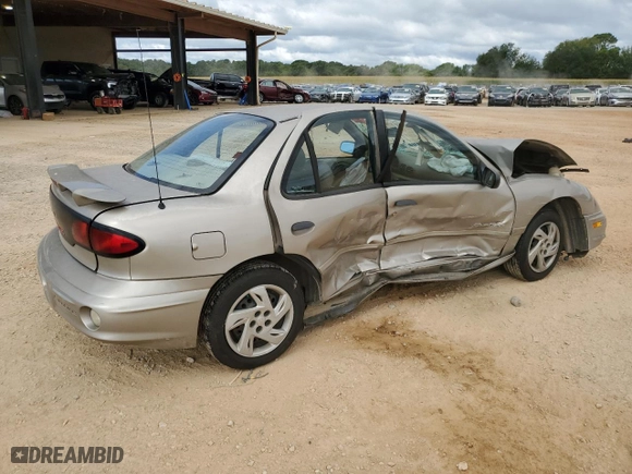 2002 Pontiac Sunfire SE with VIN 1G2JB524027308408, listed as a Copart auction lot 61752784 with NaN miles and Salvage Title. Bid and sale history available at carsss.com. Image 3.