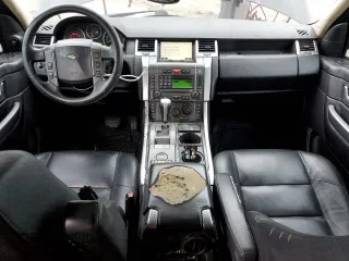 2006 Land Rover Range Rover Sport HSE with VIN SALSF25486A920825, listed as a Copart auction lot 58063625 with 218,694 mi miles and Salvage title. Bid and sale history available at DreamBid. Image 8.