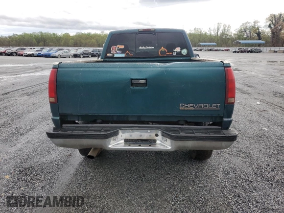 1998 Chevrolet Silverado 1500 with VIN 1GCEK14R0WZ137636, listed as a Copart auction lot 50781335 with 276,184 mi miles and Salvage Title. Bid and sale history available at DreamBid. Image 6.