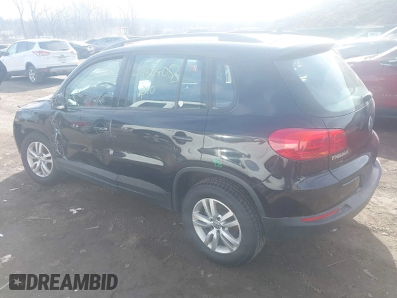2017 Volkswagen Tiguan S with VIN WVGBV7AX9HK018085, listed as a IAAI auction lot 41804052 with 71,943 mi miles and . Bid and sale history available at DreamBid. Image 3.