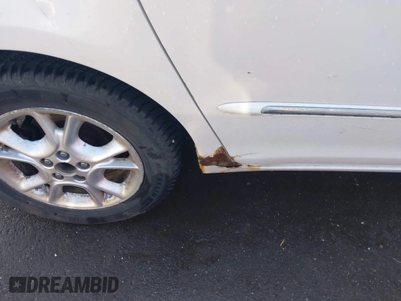 2005 Toyota Sienna XLE with VIN 5TDZA22C85S256737, listed as a IAAI auction lot 41635747 with 195,561 mi miles and . Bid and sale history available at DreamBid. Image 13.