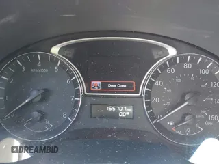 2015 Nissan Altima SV with VIN 1N4AL3AP9FC270351, listed as a IAAI auction lot 42033044 with 165,707 mi miles and . Bid and sale history available at DreamBid. Image 7.