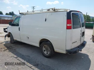 2007 Chevrolet Express Cargo with VIN 1GCGG25V371218321, listed as a IAAI auction lot 42638327 with Not provided miles and . Bid and sale history available at DreamBid. Image 3.