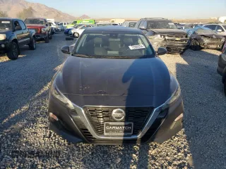 2021 Nissan Altima 2.5 SV with VIN 1N4BL4DV3MN365364, listed as a Copart auction lot 72580254 with 77,454 mi miles and Salvage Title. Bid and sale history available at carsss.com. Image 5.