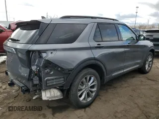 2024 Ford Explorer XLT with VIN 1FMSK8DH0RGA16880, listed as a Copart auction lot 43698245 with 5,783 mi miles and Clean Title. Bid and sale history available at carsss.com. Image 3.