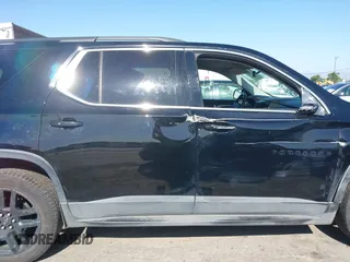 2019 Chevrolet Traverse LT Cloth z VIN 1GNEVGKW7KJ208656, wystawiony jako IAAI lot #42373422 z przebiegiem 132 863 mil mil oraz . Historia ofert i sprzedaży dostępna na DreamBid. Obrazek 14.