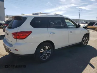 2017 Nissan Pathfinder SV z VIN 5N1DR2MN6HC647355, wystawiony jako Copart lot #47832895 z przebiegiem Nie podano mil oraz Szkody całkowita. Historia ofert i sprzedaży dostępna na DreamBid. Obrazek 3.