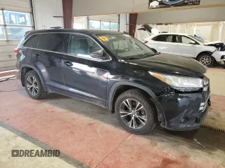 2018 Toyota Highlander LE with VIN 5TDBZRFH6JS898442, listed as a Copart auction lot 60132845 with 166,530 mi miles and Salvage title. Bid and sale history available at DreamBid. Image 4.
