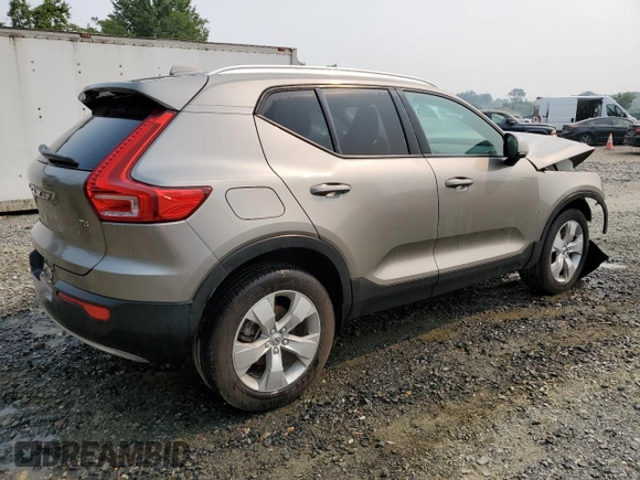 2022 Volvo XC40 Momentum with VIN YV4AC2HK2N2766222, listed as a Copart auction lot 51231013 with 23,181 mi miles and . Bid and sale history available at DreamBid. Image 3.
