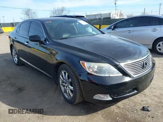 2008 Lexus LS 460 z VIN JTHBL46F885063136, wystawiony jako IAAI lot #41616101 z przebiegiem 197 296 mil mil oraz . Historia ofert i sprzedaży dostępna na DreamBid. Obrazek 1.