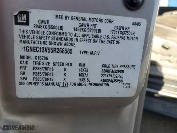 2005 Chevrolet Tahoe LS with VIN 1GNEC13V55R266585, listed as a Copart auction lot 50222975 with 227,858 mi miles and Salvage Title. Bid and sale history available at carsss.com. Image 13.