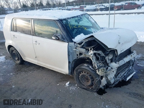 2009 Scion xB with VIN JTLKE50E491066453, listed as a IAAI auction lot 41280616 with 121,822 mi miles. Bid and sale history available at carsss.com. Image 1.