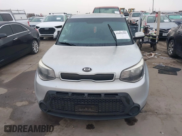 2016 Kia Soul with VIN KNDJN2A22G7834869, listed as a IAAI auction lot 41052392 with 100,551 mi miles. Bid and sale history available at carsss.com. Image 12.