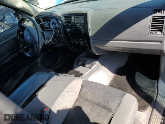 2006 Dodge Dakota SLT with VIN 1D7HW42N56S698951, listed as a Copart auction lot 52002705 with 193,793 mi miles and Clean Title. Bid and sale history available at carsss.com. Image 8.