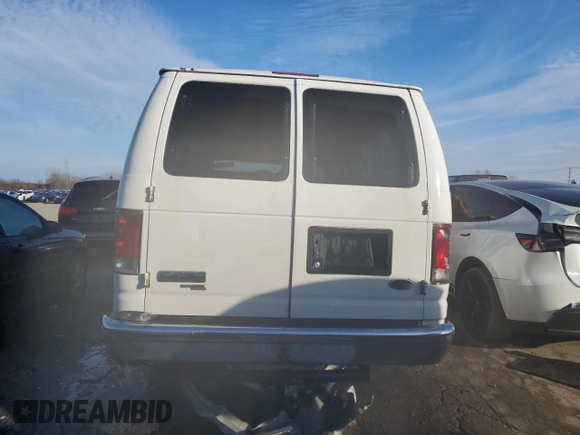 2006 Ford Econoline Passenger XL with VIN 1FBSS31L36DA88383, listed as a Copart auction lot 82373423 with 146,466 mi miles and Salvage Title. Bid and sale history available at carsss.com. Image 6.