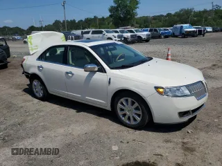 2012 Lincoln MKZ with VIN 3LNHL2GC7CR810263, listed as a Copart auction lot 61065585 with 78,134 mi miles and Salvage title. Bid and sale history available at DreamBid. Image 4.