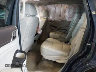 2018 GMC Yukon Denali with VIN 1GKS2CKJ4JR349089, listed as a IAAI auction lot 41862503 with 117,134 mi miles. Bid and sale history available at carsss.com. Image 8.
