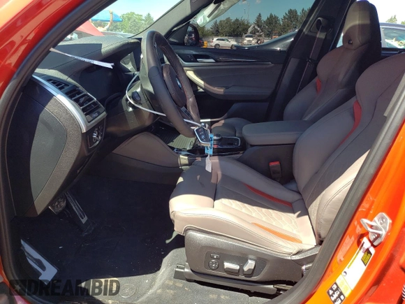 2023 BMW X3 M z VIN 5YM13EC0XP9R08389, wystawiony jako Copart lot #60077684 z przebiegiem 27 959 mil mil oraz Szkoda całkowita • Salvage title. Historia ofert i sprzedaży dostępna na DreamBid. Obrazek 7.