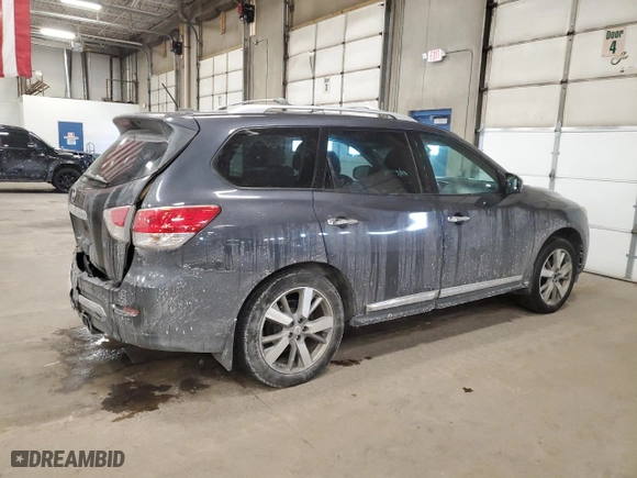 2014 Nissan Pathfinder SL with VIN 5N1AR2MM6EC722450, listed as a Copart auction lot 45201935 with NaN miles and Salvage Title. Bid and sale history available at carsss.com. Image 3.