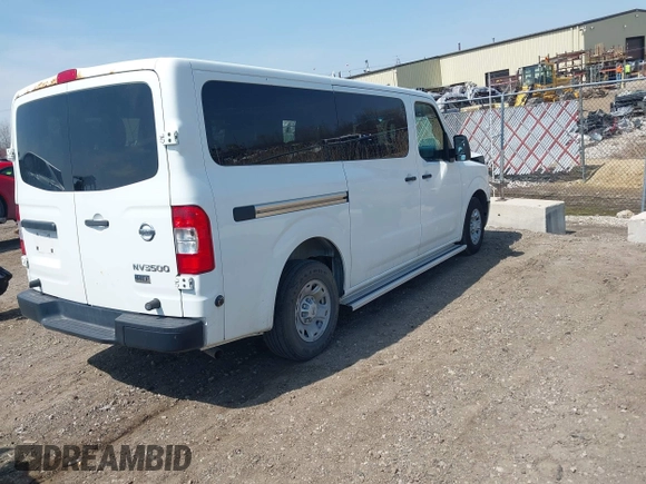 2013 Nissan NV SV z VIN 5BZBF0AA5DN200878, wystawiony jako IAAI lot #42016341 z przebiegiem 138 433 mil mil oraz . Historia ofert i sprzedaży dostępna na DreamBid. Obrazek 4.