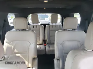 2018 Ford Explorer XLT с VIN 1FM5K7D84JGA31474, выставлен на аукционе Copart как лот 61496645 с пробегом 167 559 миль миль и Списание • Salvage title. История ставок и продаж доступна на DreamBid. Изображение 10.