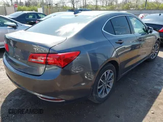 2020 Acura TLX w/Technology Pkg with VIN 19UUB1F52LA012185, listed as a IAAI auction lot 41942957 with 14,677 mi miles. Bid and sale history available at carsss.com. Image 4.