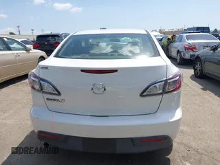2011 Mazda 3 i Touring with VIN JM1BL1VG8B1478997, listed as a IAAI auction lot 41945998 with 111,784 mi miles and . Bid and sale history available at DreamBid. Image 17.