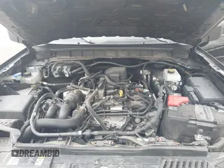 2022 Ford Bronco z VIN 1FMDE5BHXNLB17265, wystawiony jako IAAI lot #42106105 z przebiegiem 55 400 mil mil oraz . Historia ofert i sprzedaży dostępna na DreamBid. Obrazek 10.