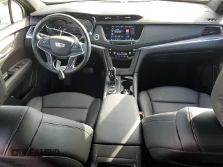 2022 Cadillac XT5 FWD Luxury with VIN 1GYKNAR41NZ178826, listed as a Copart auction lot 42780595 with 6,540 mi miles and Salvage title. Bid and sale history available at DreamBid. Image 8.