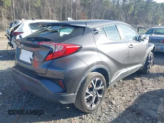 2018 Toyota C-HR XLE z VIN NMTKHMBX6JR044116, wystawiony jako IAAI lot #41446974 z przebiegiem 67 346 mil mil oraz . Historia ofert i sprzedaży dostępna na DreamBid. Obrazek 4.