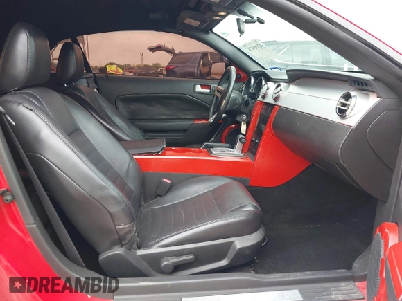 2007 Ford Mustang GT Deluxe с VIN 1ZVHT85H175237646, выставлен на аукционе IAAI как лот 42105476 с пробегом 179 433 миль миль и . История ставок и продаж доступна на DreamBid. Изображение 5.
